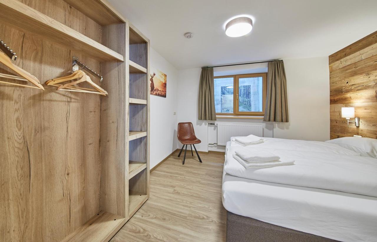 Glemm Lodge Apartments - Joker Card Im Sommer Inklusive Saalbach-Hinterglemm Bagian luar foto