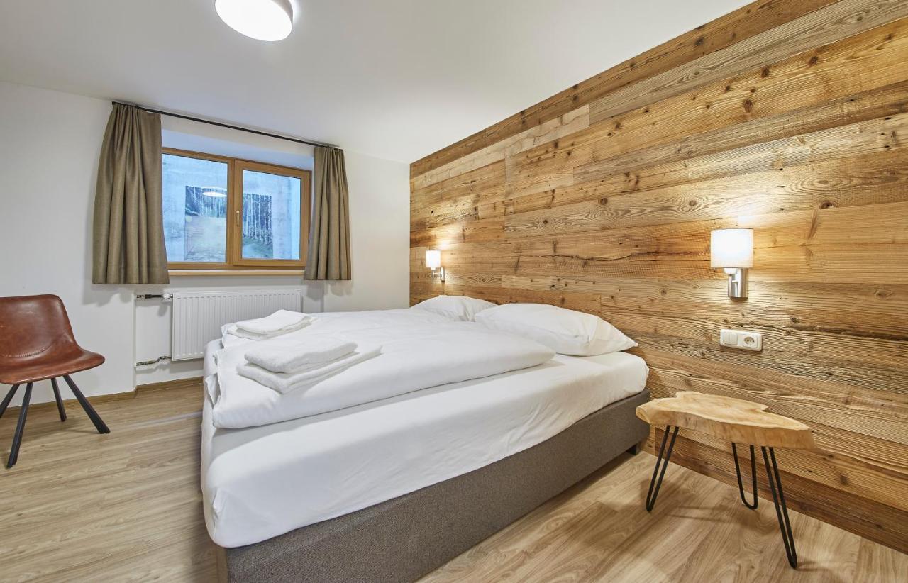 Glemm Lodge Apartments - Joker Card Im Sommer Inklusive Saalbach-Hinterglemm Bagian luar foto