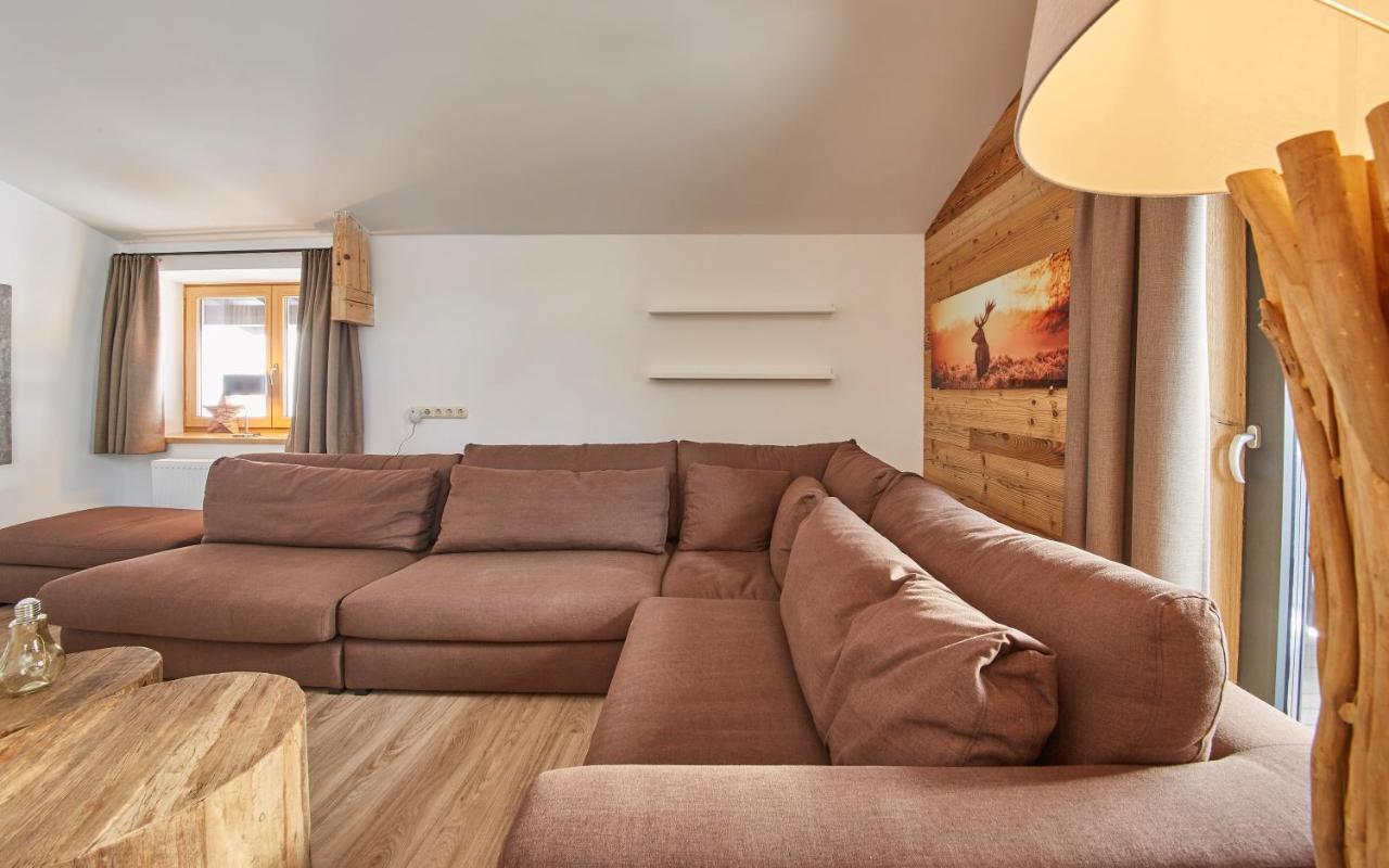 Glemm Lodge Apartments - Joker Card Im Sommer Inklusive Saalbach-Hinterglemm Bagian luar foto