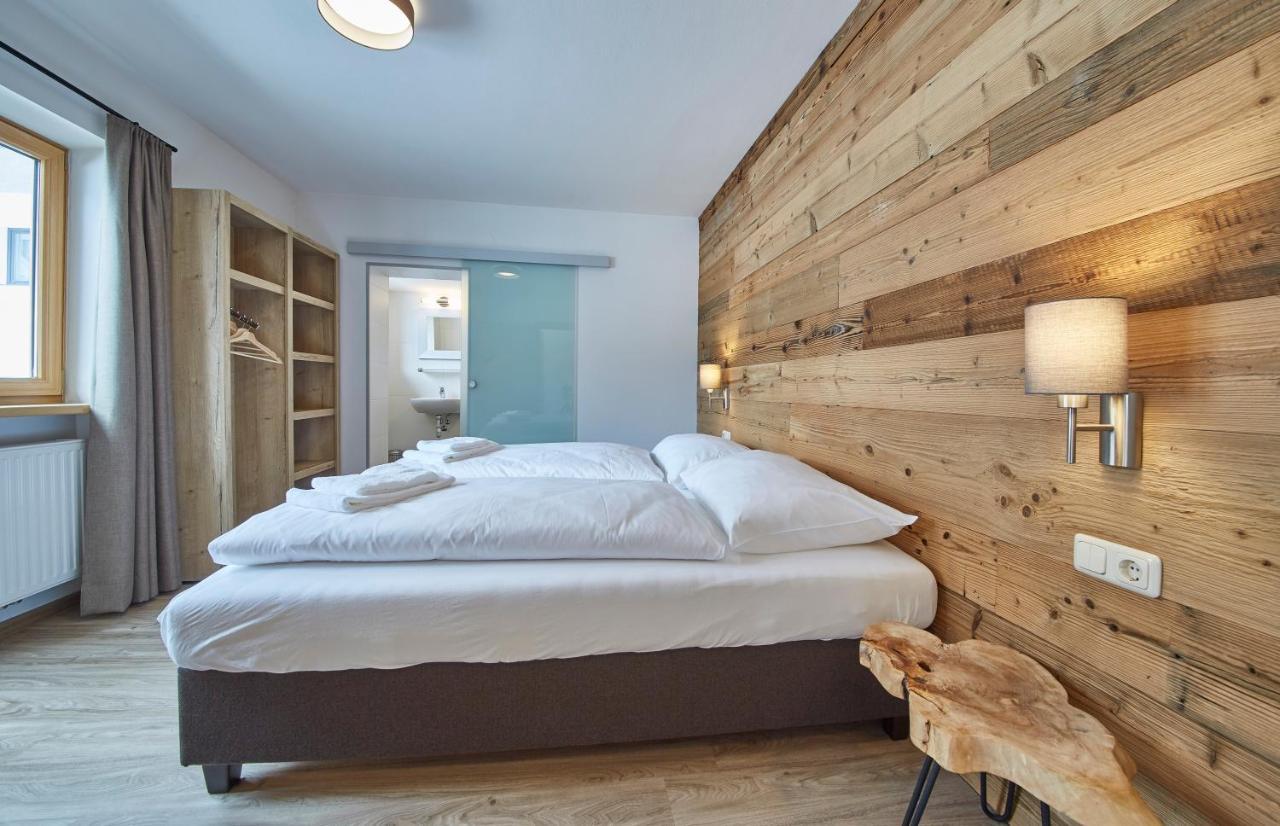 Glemm Lodge Apartments - Joker Card Im Sommer Inklusive Saalbach-Hinterglemm Bagian luar foto