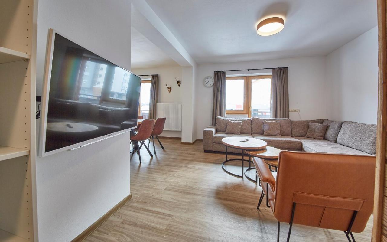 Glemm Lodge Apartments - Joker Card Im Sommer Inklusive Saalbach-Hinterglemm Bagian luar foto