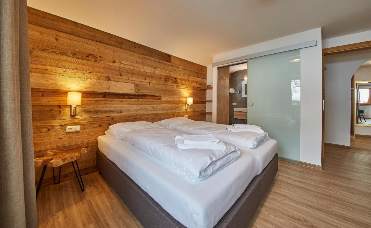 Glemm Lodge Apartments - Joker Card Im Sommer Inklusive Saalbach-Hinterglemm Bagian luar foto